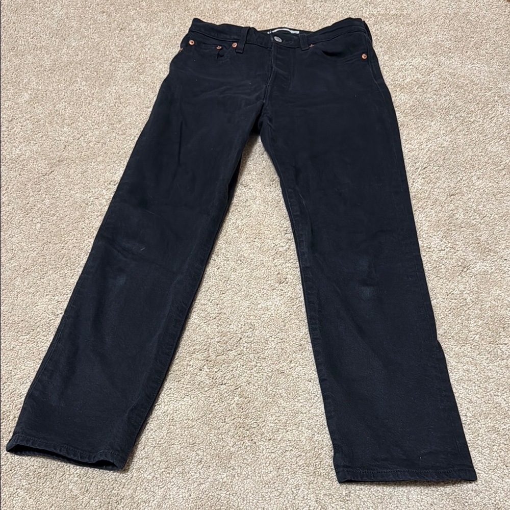 Black Straight-Leg Levi Jeans